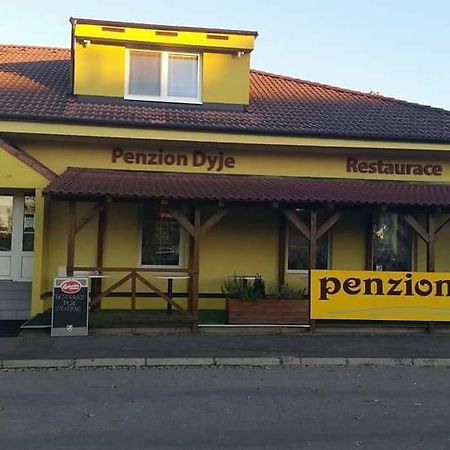 Penzion Dyje Гевлин Экстерьер фото
